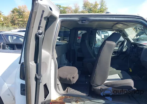 2009 Ford Ranger Fx4 Off-Road/Sport/Xlt z USA, uszkodzony, nr VIN 1FTZR45E29PA33031